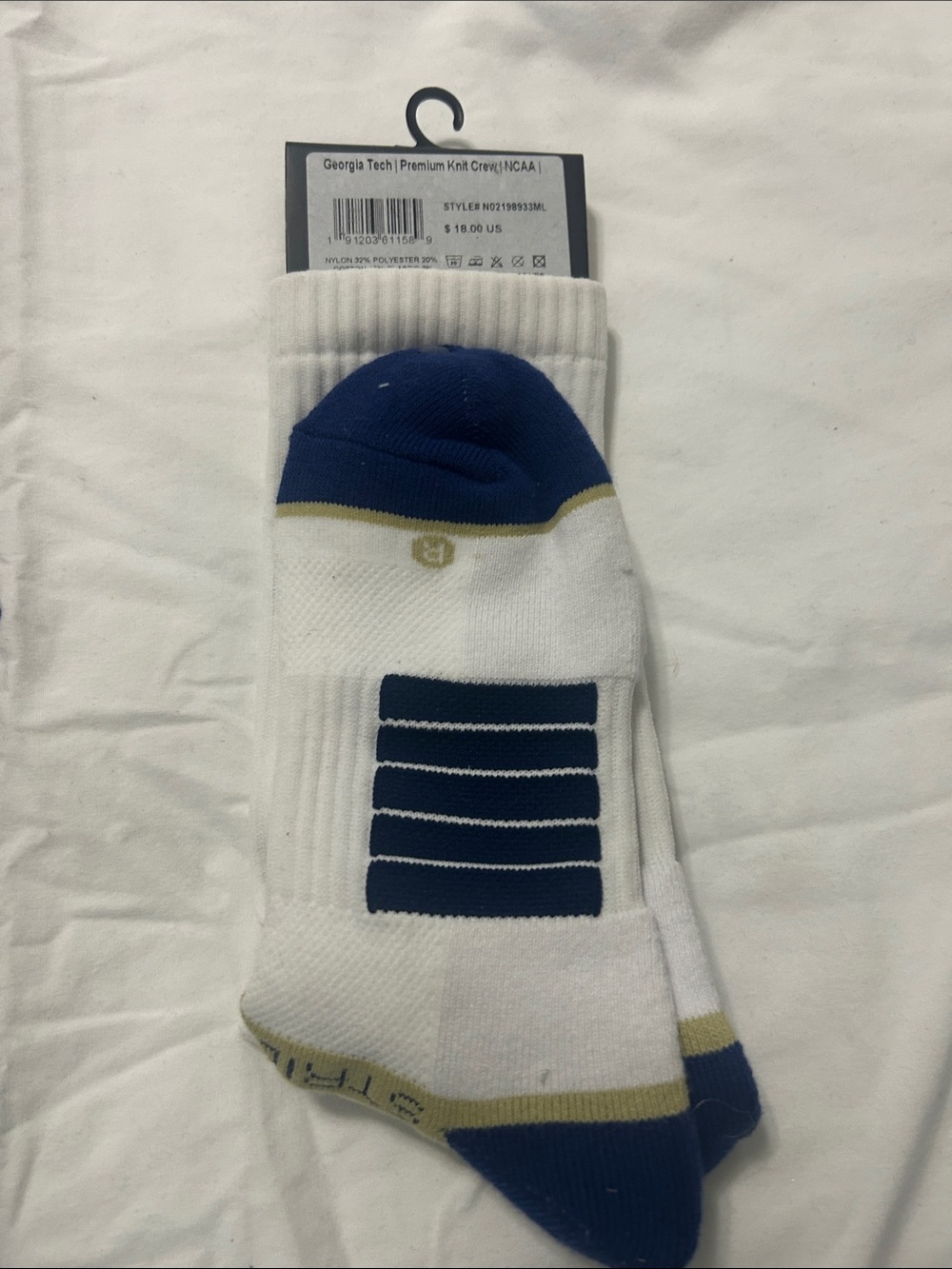 Georgia Tech White Crew Socks M/L - Picture 2 of 2
